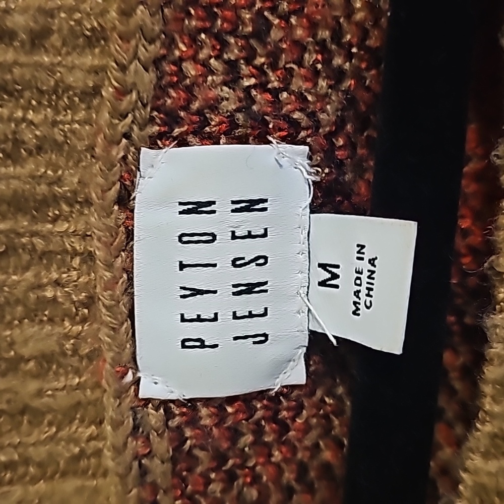 Peyton Jensen medium leopard like print sweater - Picture 2 of 4